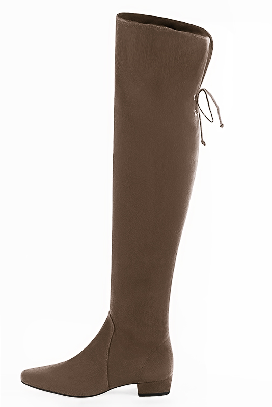 Chocolate brown women's leather thigh-high boots. Round toe. Low block heels. Made to measure. Profile view - Florence KOOIJMAN
